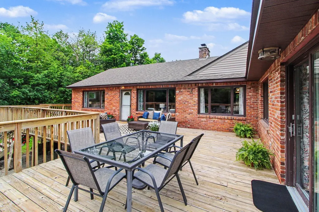 2736 S Wagner Road Lodi Township MI 48103