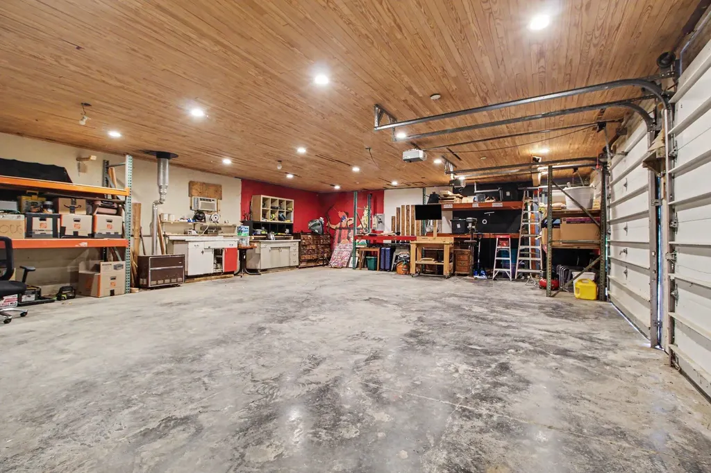 2736 S Wagner Road Lodi Township MI 48103