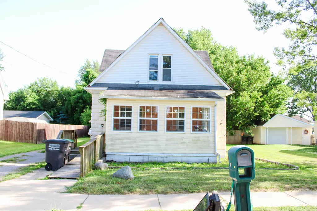 257 W Chicago Boulevard Britton Village MI 49229