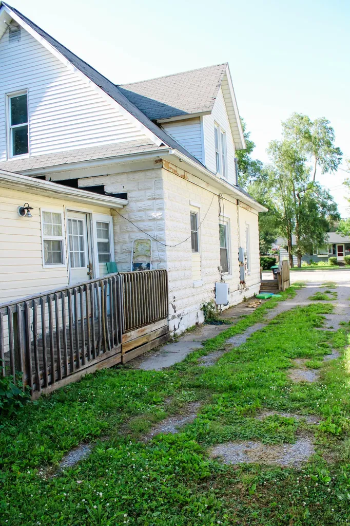 257 W Chicago Boulevard Britton Village MI 49229