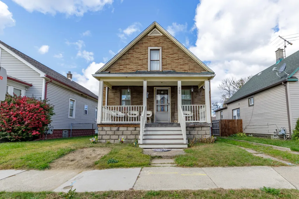 360 Burke Street River Rouge City MI 48218