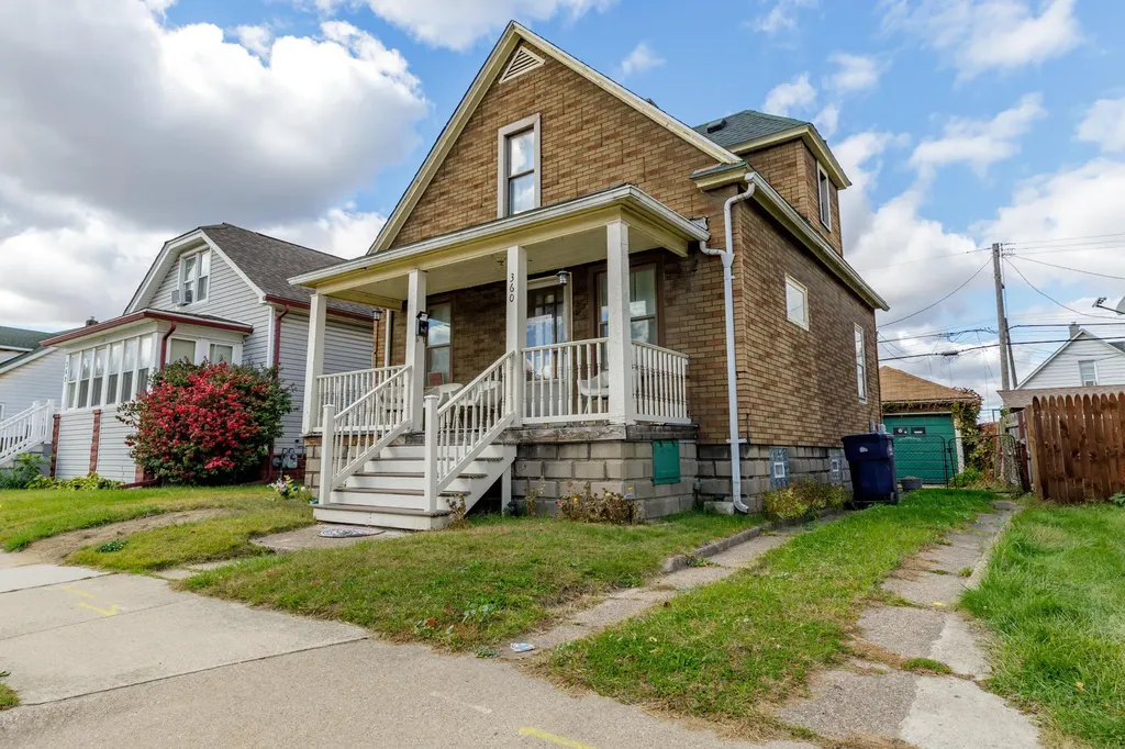 360 Burke Street River Rouge City MI 48218
