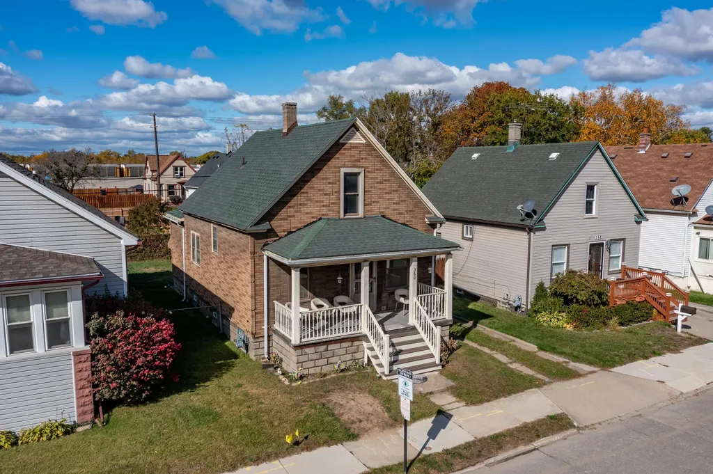 360 Burke Street River Rouge City MI 48218