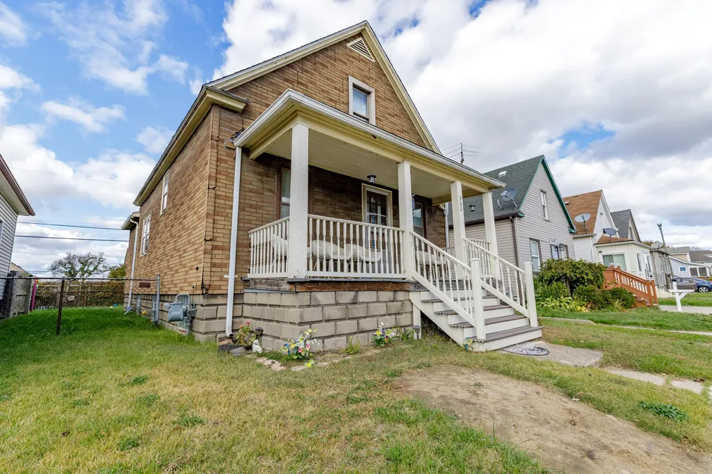 360 Burke Street River Rouge City MI 48218