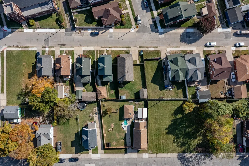 360 Burke Street River Rouge City MI 48218