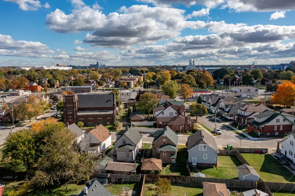 360 Burke Street River Rouge City MI 48218