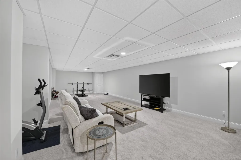 3269 Hayster Drive Ann Arbor City MI 48105