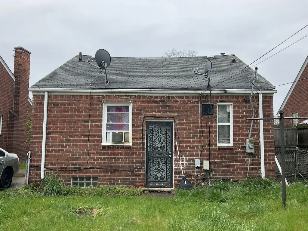 20006 Hanna Street Highland Park City MI 48203