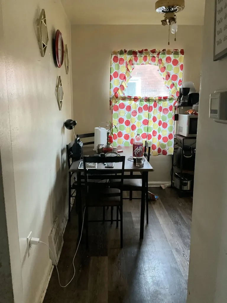 20006 Hanna Street Highland Park City MI 48203