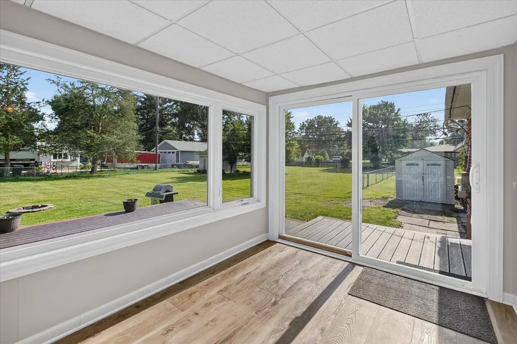 31350 Wentworth Street Wayne City MI 48154