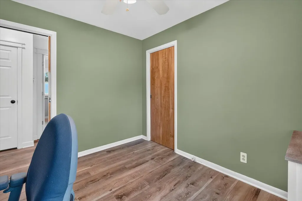 31350 Wentworth Street Wayne City MI 48154