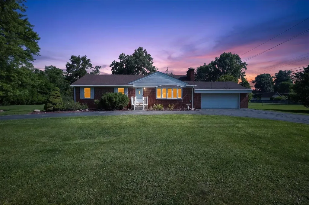 31350 Wentworth Street Wayne City MI 48154