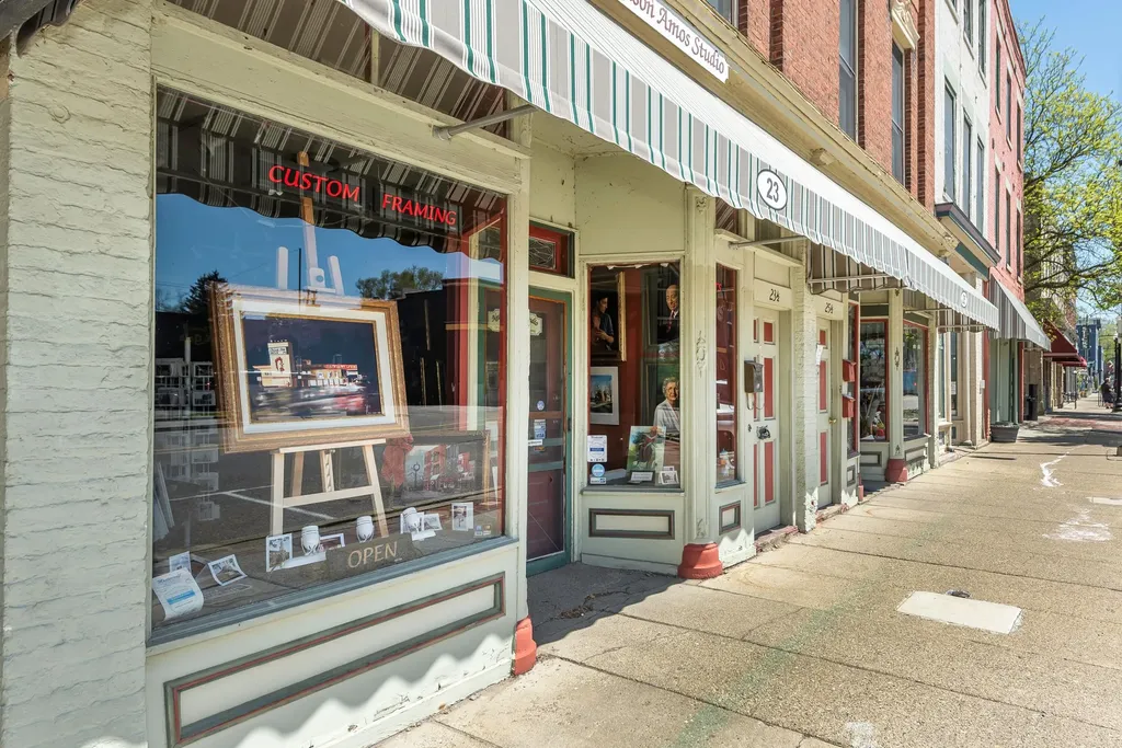 23/25 E Cross Street Ypsilanti City MI 48198