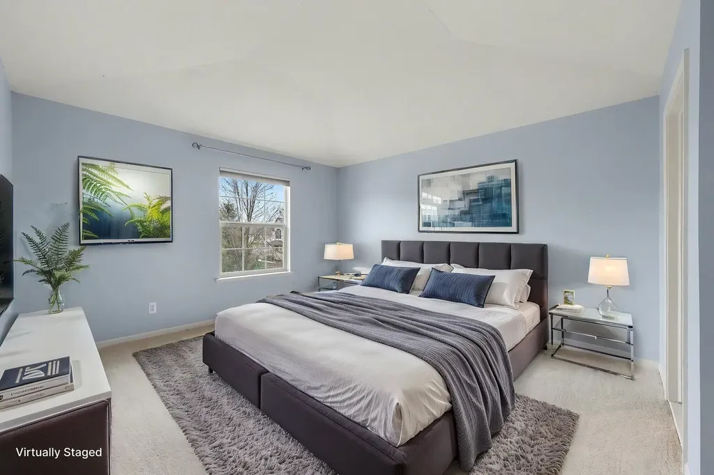 107 Commons Circle Saline City MI 48176