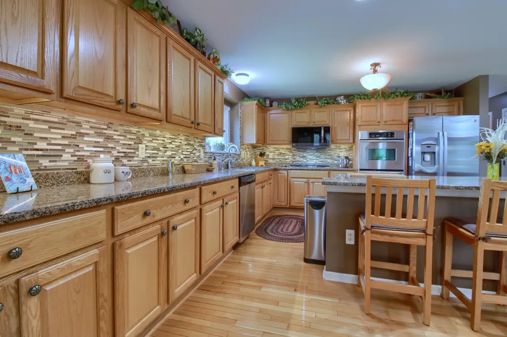 6833 N Meadows Pass Webster Township MI 48130