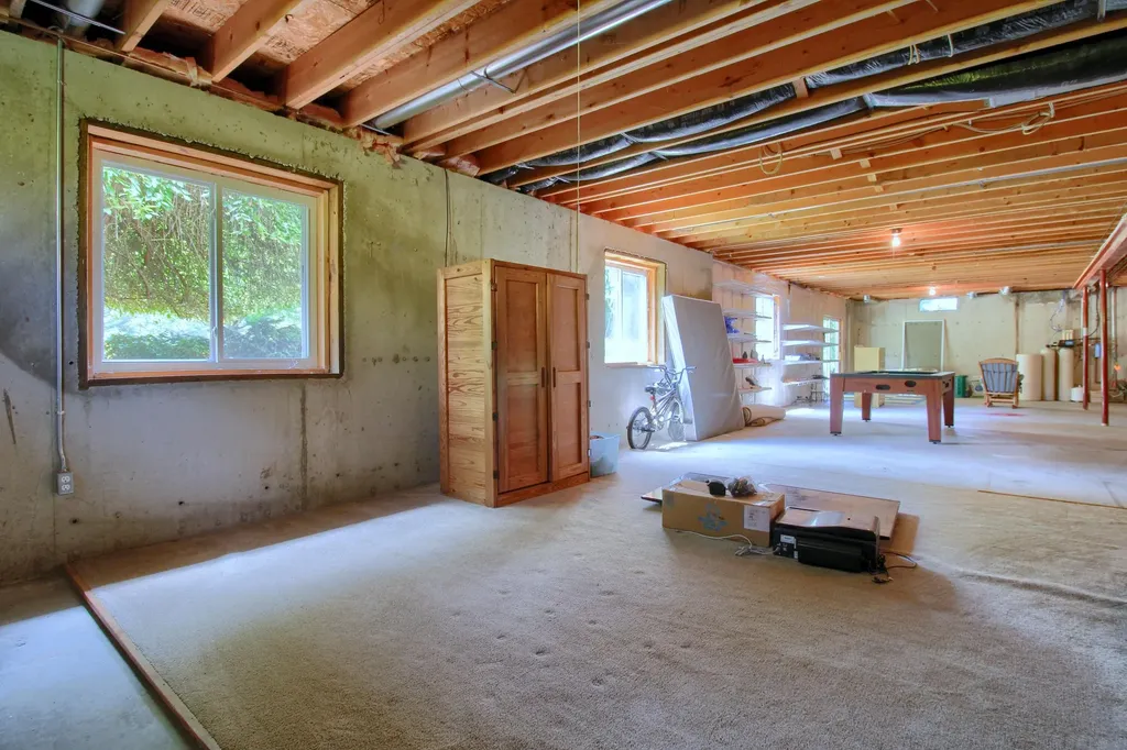 6833 N Meadows Pass Webster Township MI 48130