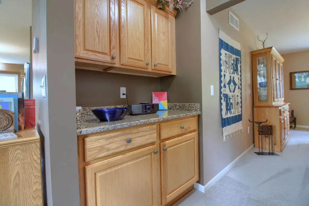 6833 N Meadows Pass Webster Township MI 48130