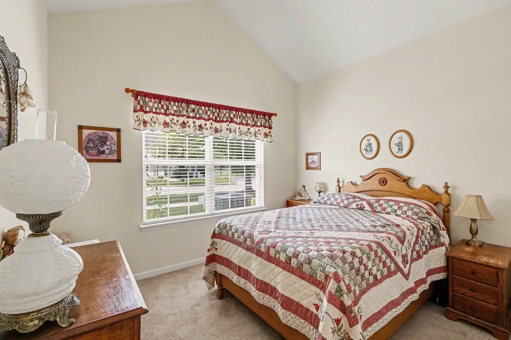 36154 Abbey Drive Westland City MI 48185