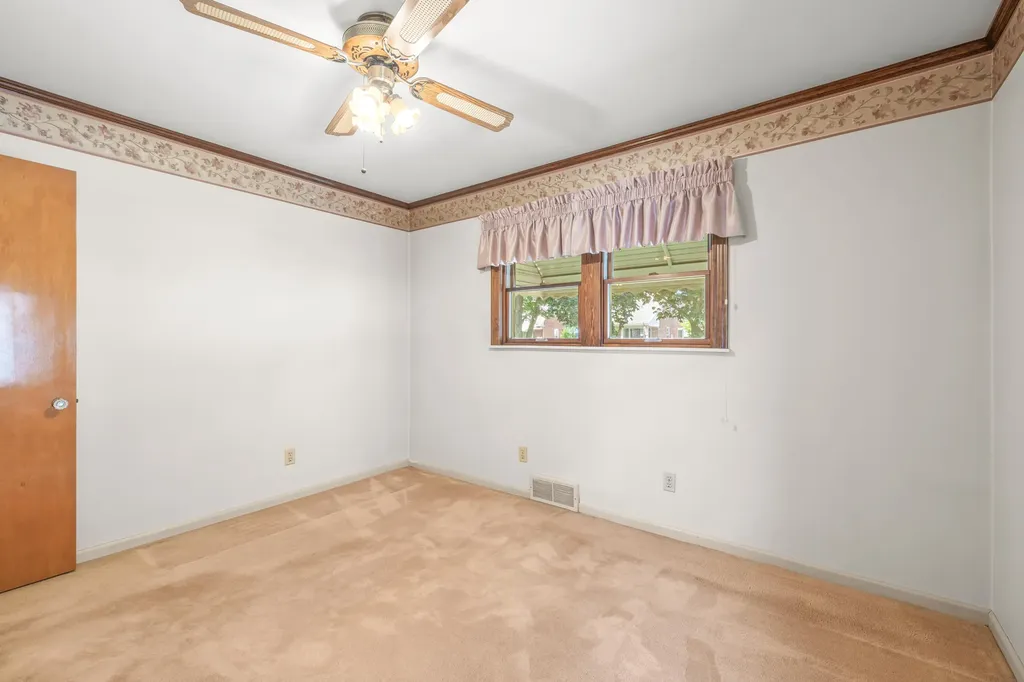 9709 Laurence Avenue Allen Park City MI 48101