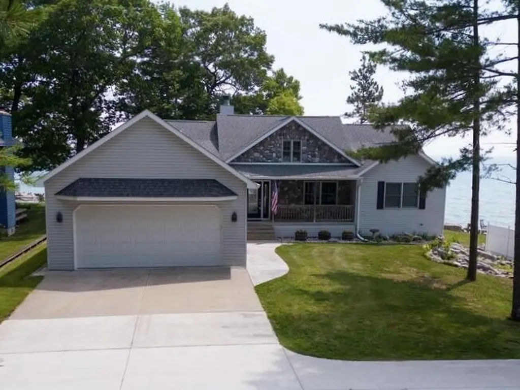 126 Baldwin Resort Road Baldwin Township MI 48730
