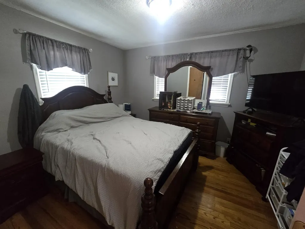 6828 Iowa Street Detroit City MI 48212