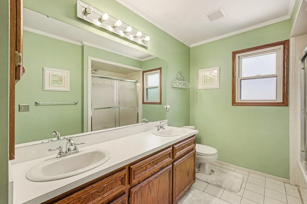 709 Snowmass Drive Rochester Hills City MI 48309