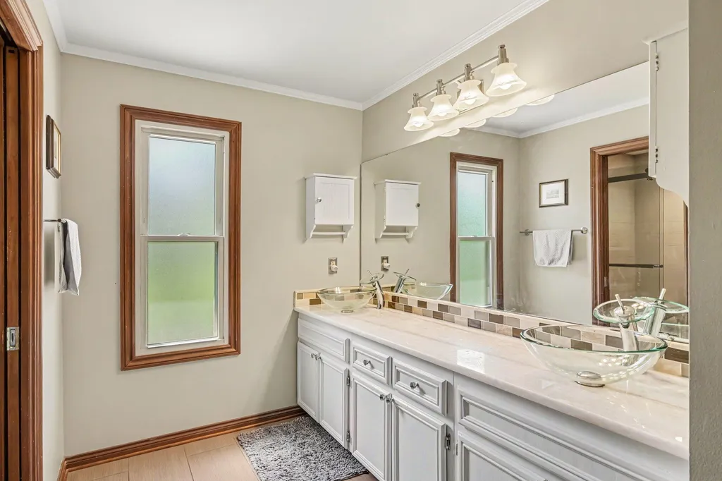 709 Snowmass Drive Rochester Hills City MI 48309
