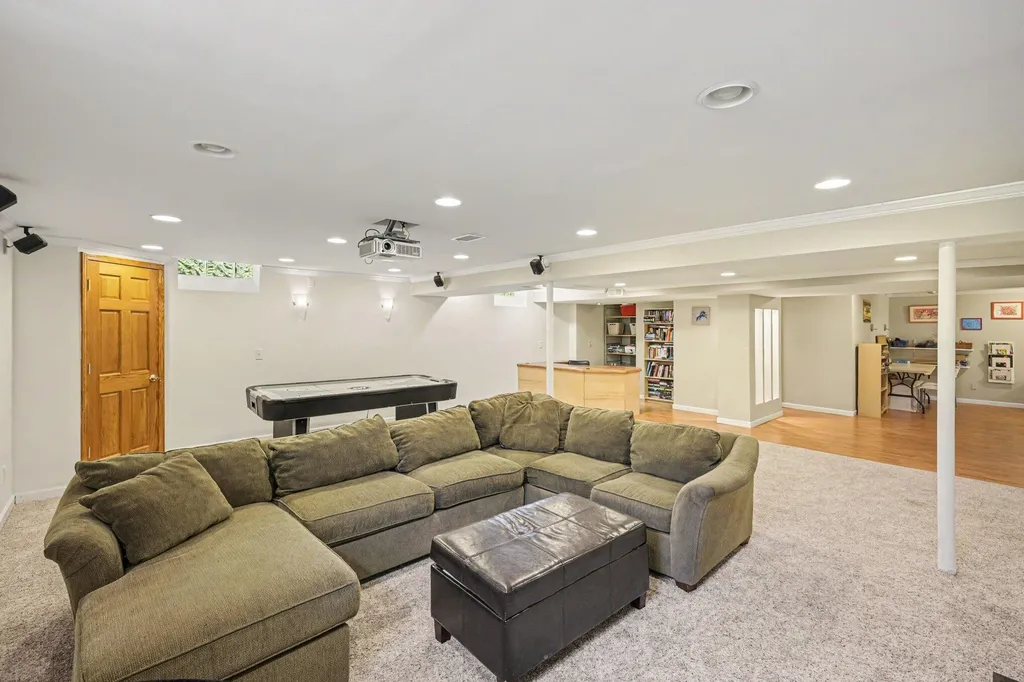 709 Snowmass Drive Rochester Hills City MI 48309