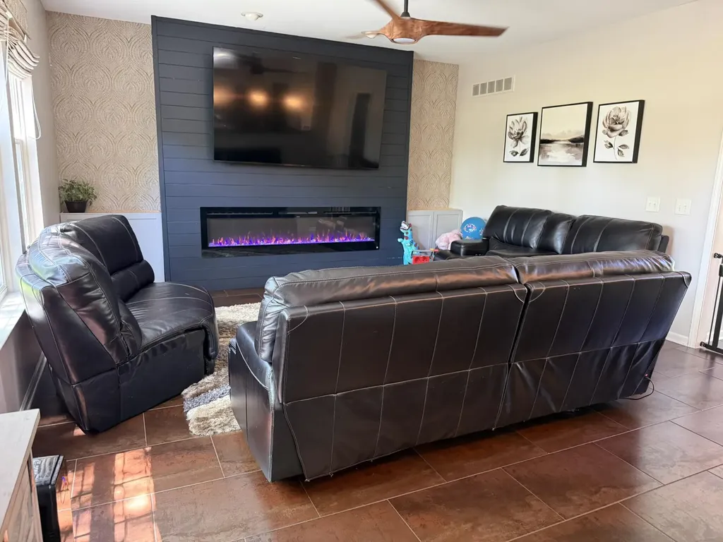 48871 Manhattan Circle Canton Charter Township MI 48188