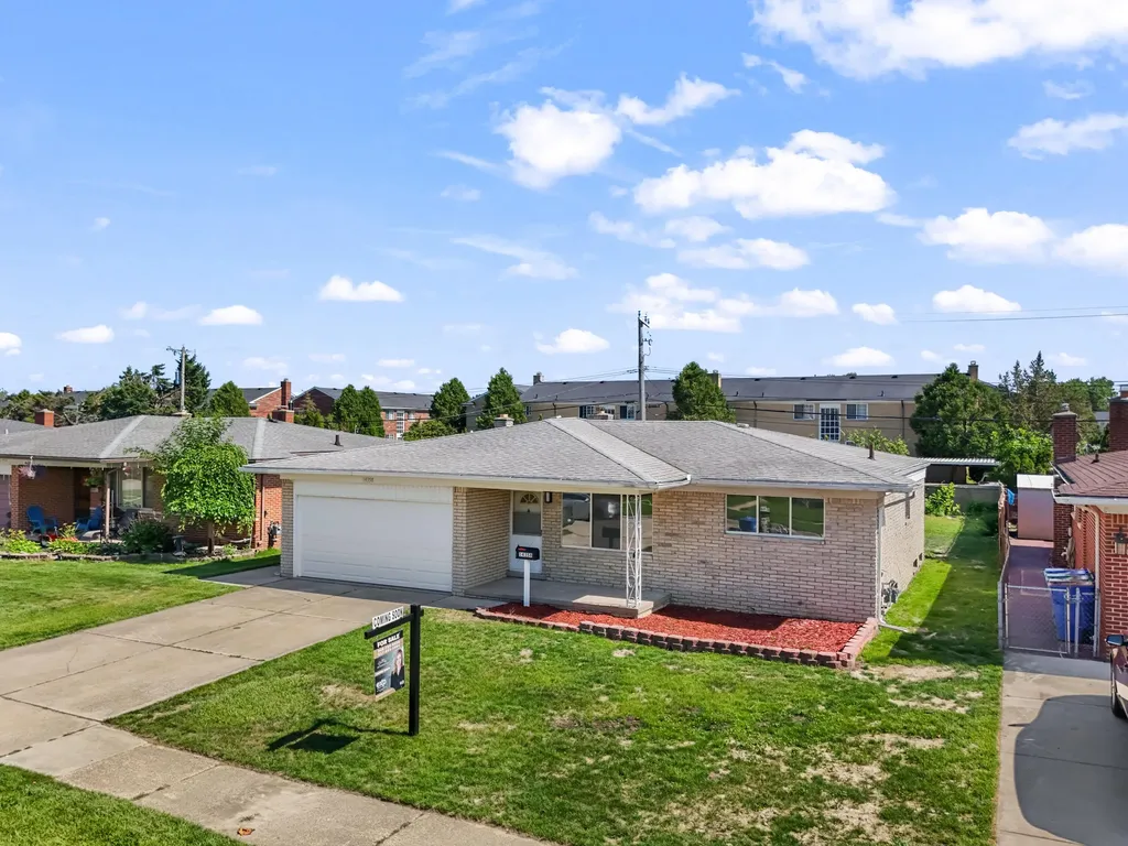14358 Talbot Drive Warren City MI 48088