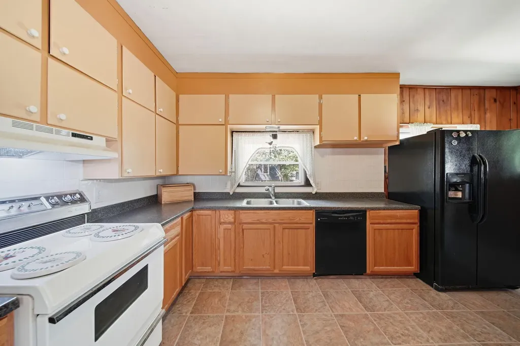 120 Clark Street Morenci City MI 49256