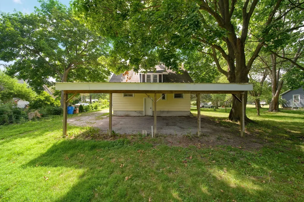 120 Clark Street Morenci City MI 49256