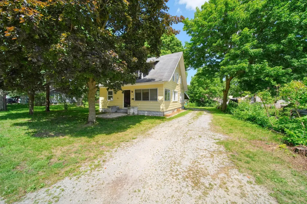 120 Clark Street Morenci City MI 49256