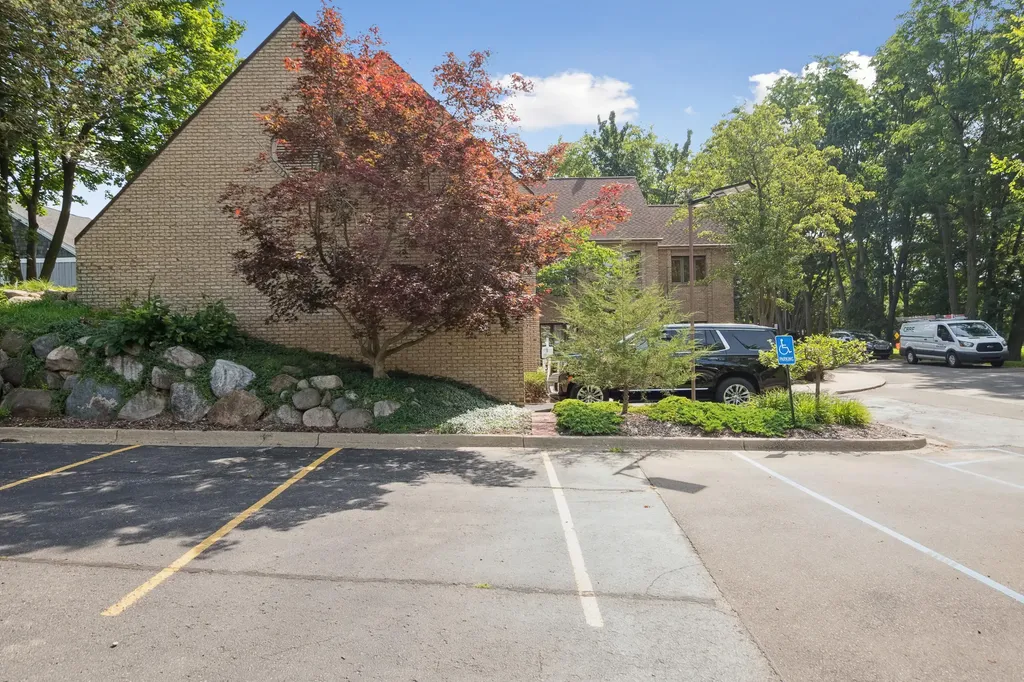 1181 N Milford Road Milford Village MI 48381