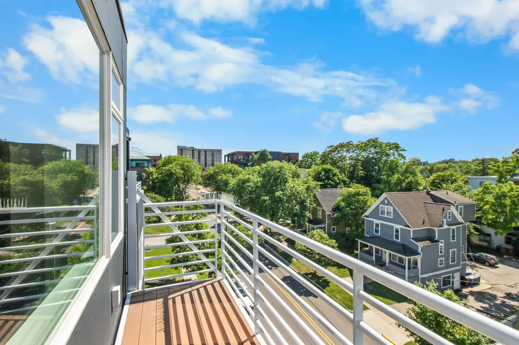 121 W Kingsley Street Ann Arbor City MI 48103