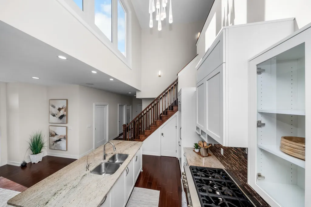 121 W Kingsley Street Ann Arbor City MI 48103