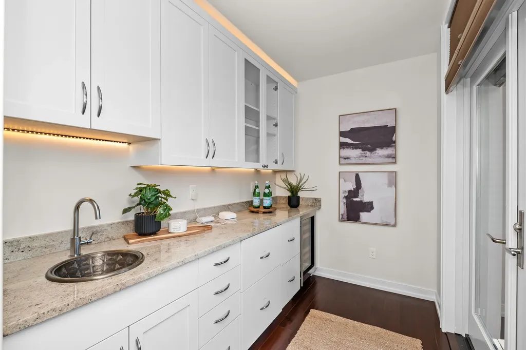 121 W Kingsley Street Ann Arbor City MI 48103