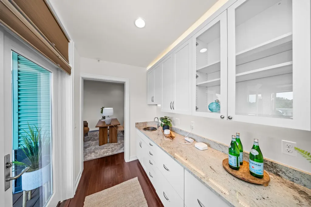 121 W Kingsley Street Ann Arbor City MI 48103