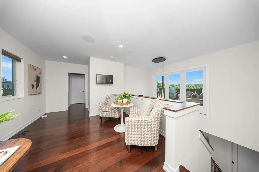 121 W Kingsley Street Ann Arbor City MI 48103