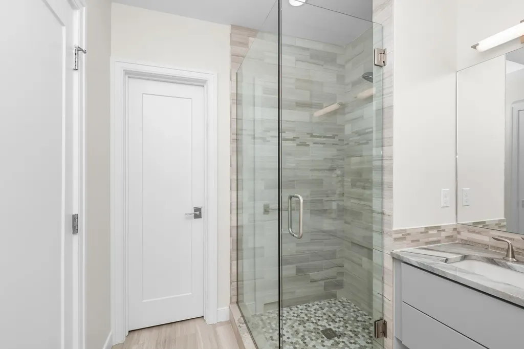 121 W Kingsley Street Ann Arbor City MI 48103