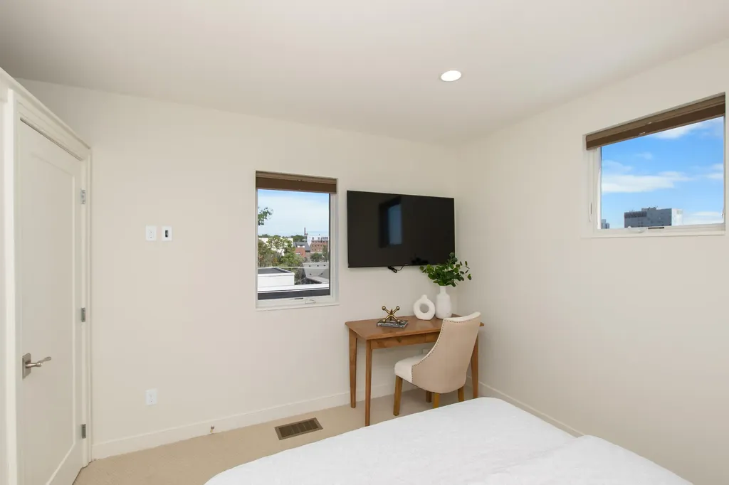121 W Kingsley Street Ann Arbor City MI 48103