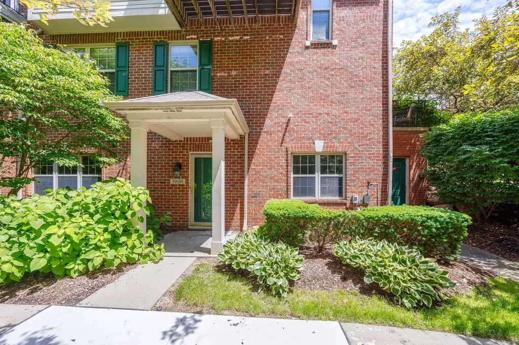 39688 Rockcrest Lane Northville Township MI 48168