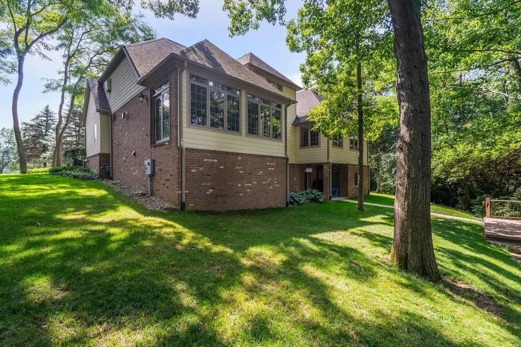 60 Timber Ridge Court York Charter Township MI 48160
