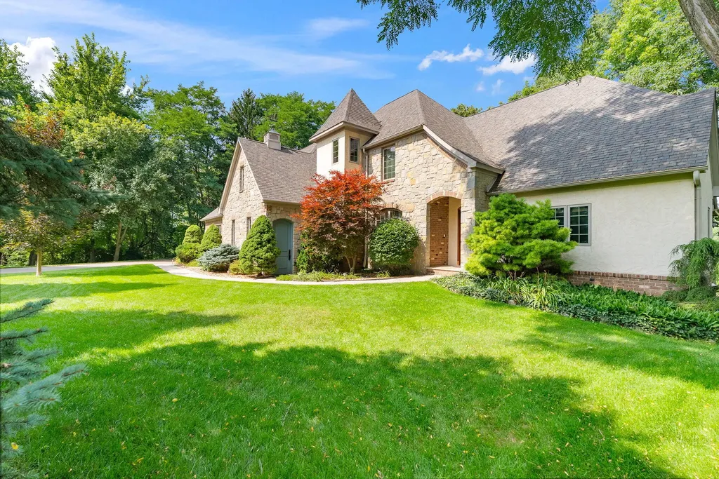 60 Timber Ridge Court York Charter Township MI 48160