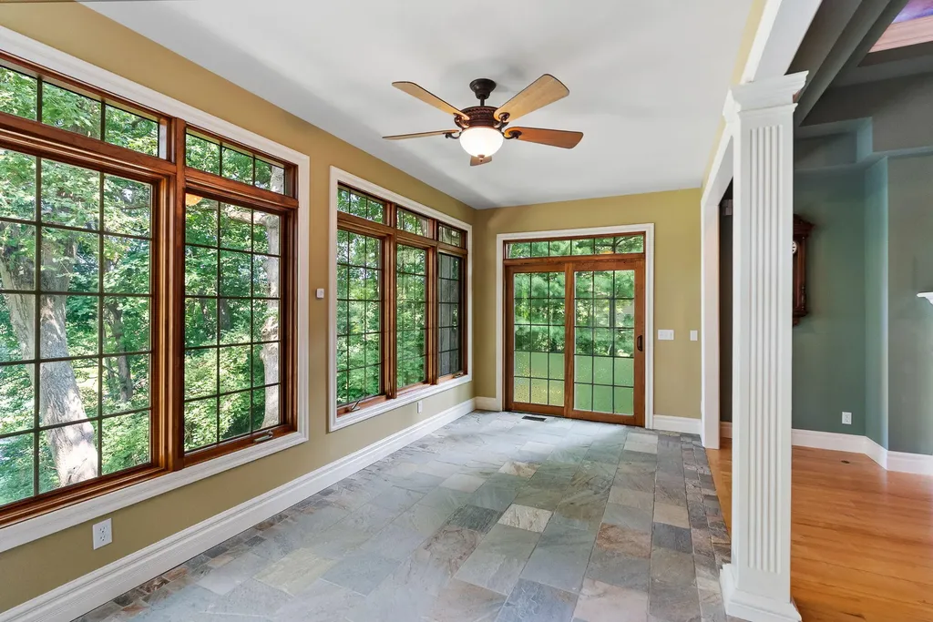 60 Timber Ridge Court York Charter Township MI 48160