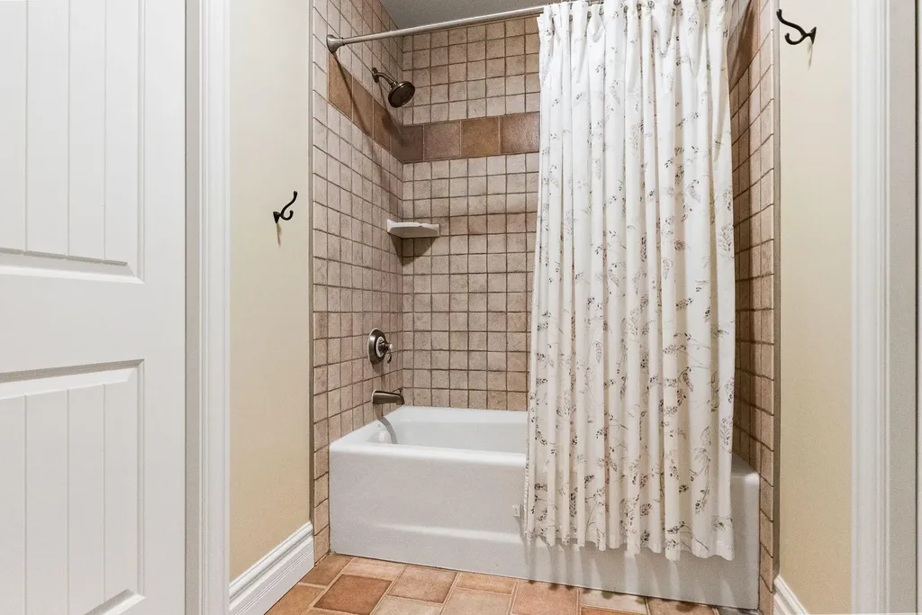 60 Timber Ridge Court York Charter Township MI 48160
