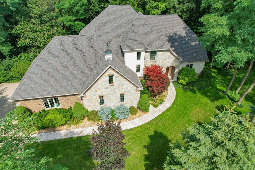 60 Timber Ridge Court York Charter Township MI 48160