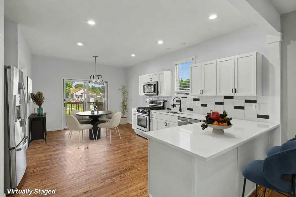 3944 Ziegler Street Dearborn Heights City MI 48125