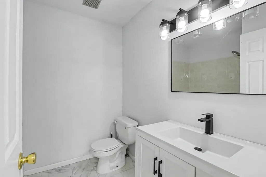 3944 Ziegler Street Dearborn Heights City MI 48125