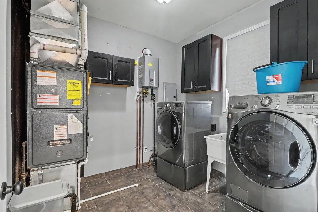 3944 Ziegler Street Dearborn Heights City MI 48125